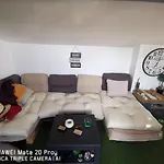 L'étape Bien être,chambres Et Tables D'hôtes,épicerie Café, Salon De Massage Alloggio in famiglia *