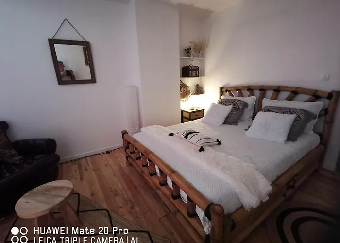 L'etape Bien Etre,chambres Et Tables D'hotes, Salon De Massage Δωμάτια σε οικογενειακή κατοικία *